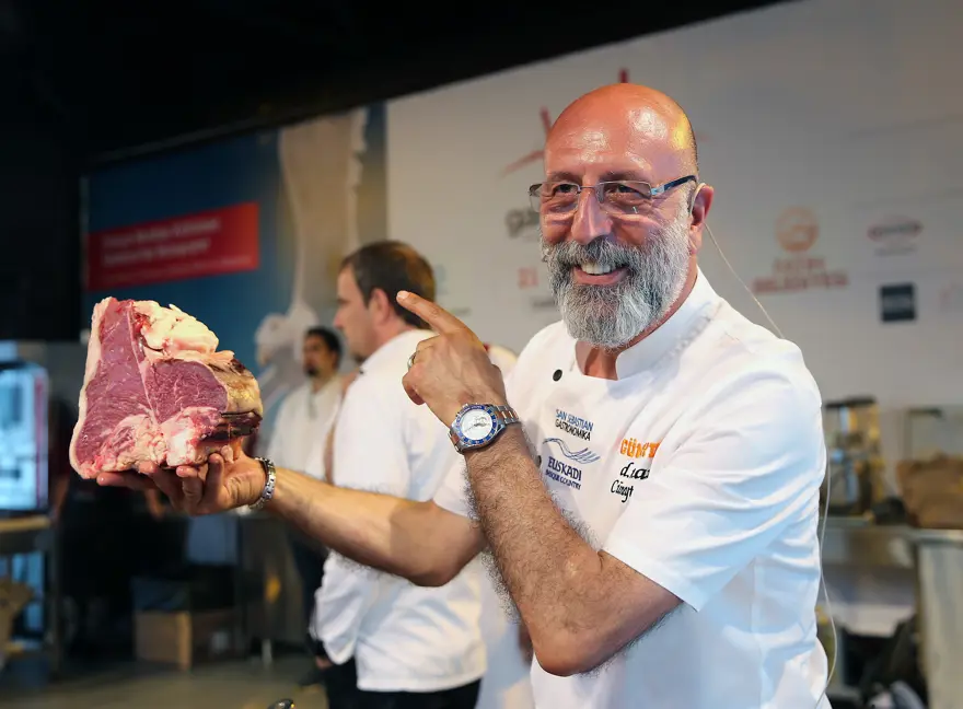 Dünya Mutfakları Sultanahmet Meydanı'nda buluşuyor 8 Dünya Mutfakları Sultanahmet Meydanı'nda buluşuyor 8