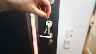 Kiracıyı evden çıkartmak istedi, hapis cezasına çarptırıldı