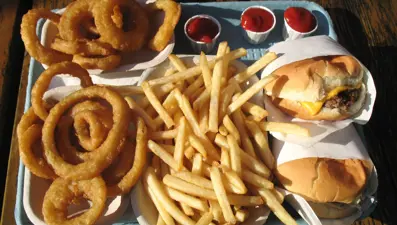 “Sigaradan sonra mücadele sırası trans yağda!”