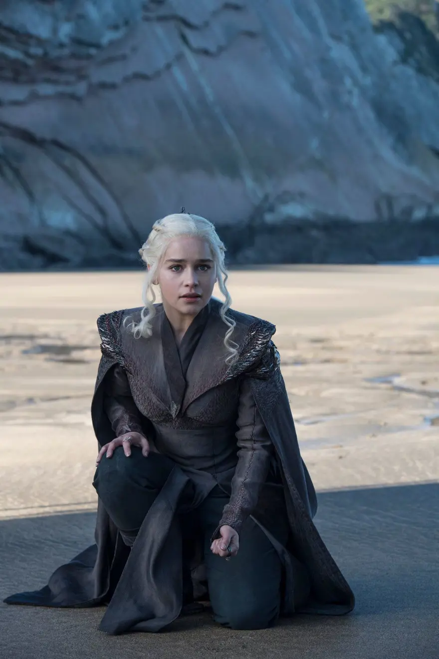 Emilia Clarke’tan (Daenerys Targaryen) Game of Thrones paylaşımı 2