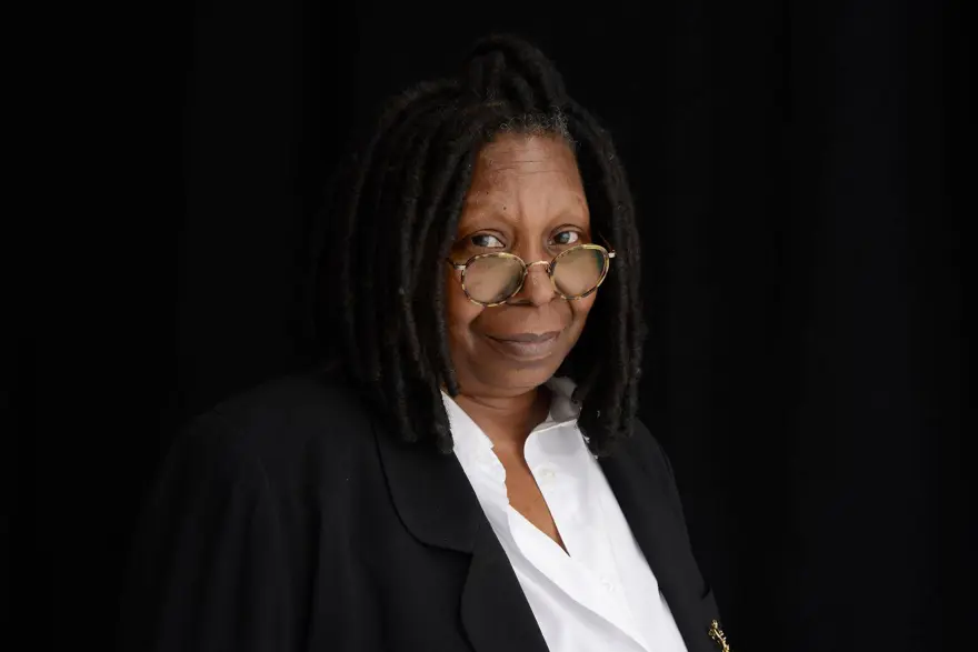 Whoopi Goldberg sunucusuz kalan Oscar’a talip 6