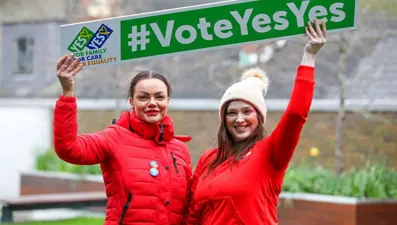 İrlanda'da olaylı referandum: Kadının rolü değişmedi
