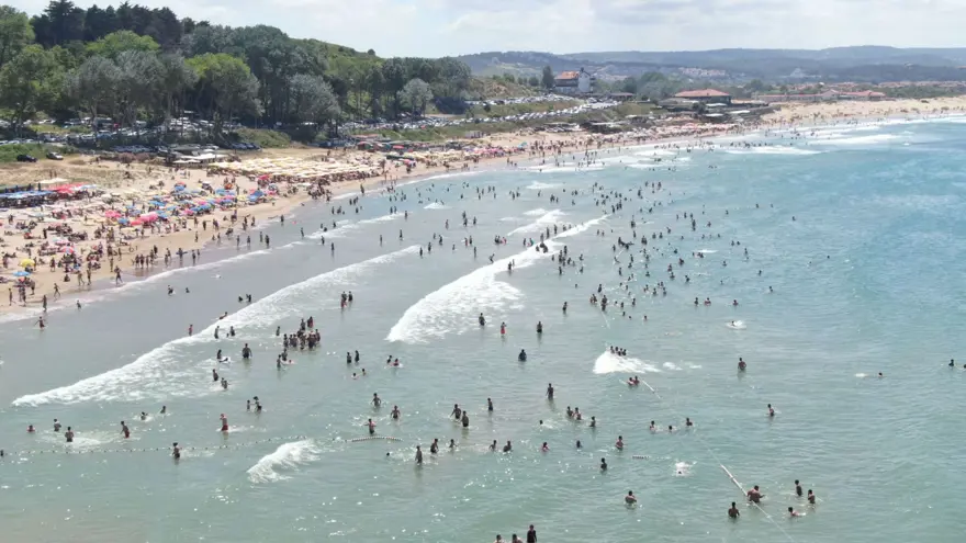 Plajlarda hafta sonu yoğunluğu 7 Plajlarda hafta sonu yoğunluğu 7