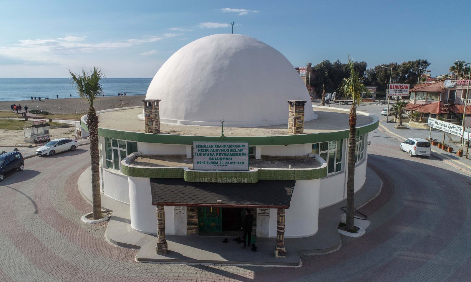 Hatay'daki Hızır Türbesi depremden etkilenmedi