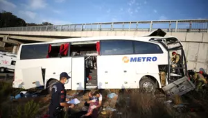 Kuzey Marmara Otoyolu'nda otobüs yoldan çıktı: 5 ölü, 25 yaralı