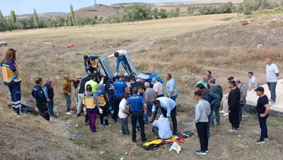 Düğün konvoyunda feci kaza