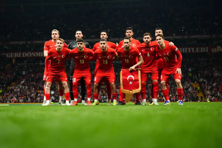 A Milli Takım avantajı yakaladı: Bir cezalı bir sakatlık! 19