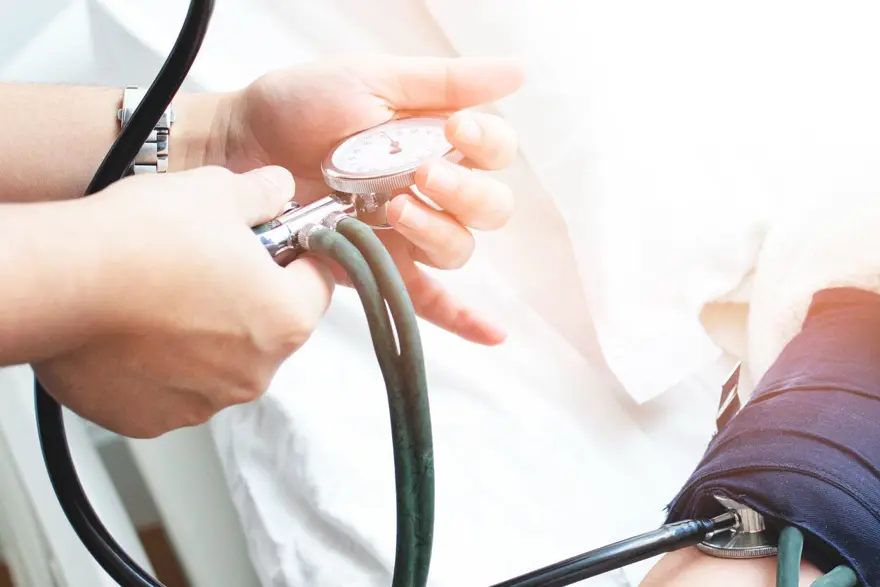 Stres, tuz ve uyku: Hipertansiyonun üçlü tehdidi 