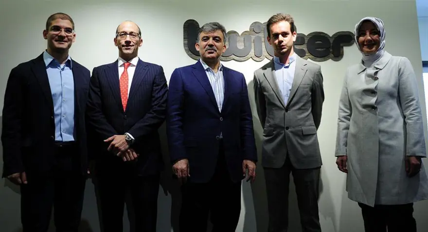 Cumhurbaşkanı Gül Twitter'da 4 Cumhurbaşkanı Gül Twitter'da 4