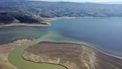 Gediz Havzası'nda yağışlar ortalamanın altında kaldı, barajlar beklenen oranda dolmadı