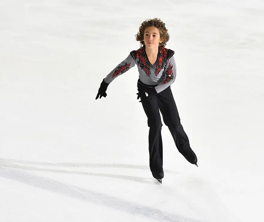 "Altın Çocuk" Efe Çetiz "Altın Çocuk" Efe Çetiz