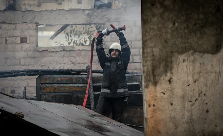 Elektrik kontağı fabrikayı kül etti 2