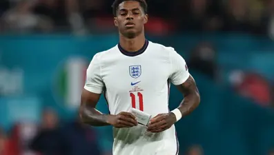İngiliz futbolcu Rashford'dan ırkçı saldırılara cevap