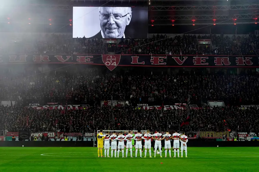 Bayern Münih tarihinde ilk: Beckenbauer anısına 5 numara emekliye ayrıldı 2