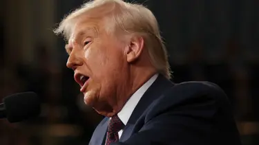 Trump'ın büyük planı: Bazı ülkelerin vatandaşları ABD'ye alınmayacak!