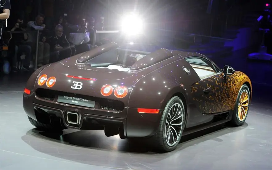 Bugatti Grand Sport Venet 18