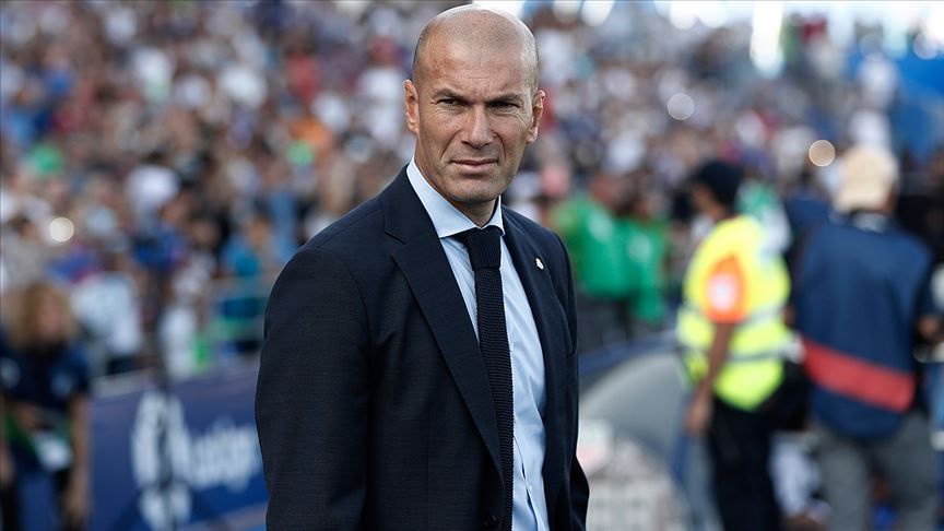 Zinedine Zidane 150 milyon euroluk teklifi reddetti