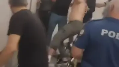 İstanbul’da doktora saldırı: Küfürler savurup odasınagirmeye çalıştılar