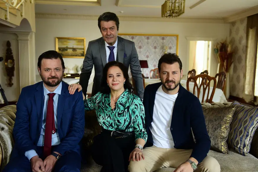 Kazara Aşk'ın Civan'ı Ümit Kantarcılar: Hayatı Civan’a Şimal öğretecek 13