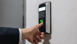 AYM 'parmak izi ile mesai takibi'ni hak ihlali saydı AYM 'parmak izi ile mesai takibi'ni hak ihlali saydı