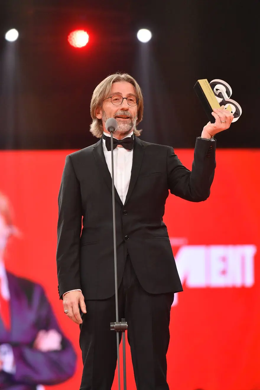 GQ Türkiye “Men Of The Year 2017” Ödülleri Clear ana sponsorluğunda muhteşem bir törenle sahiplerini buldu 29