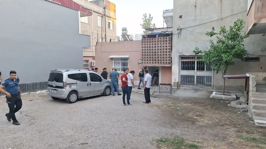 Aile yemeğinde amcasının vurduğu Elif kurtarılamadı 