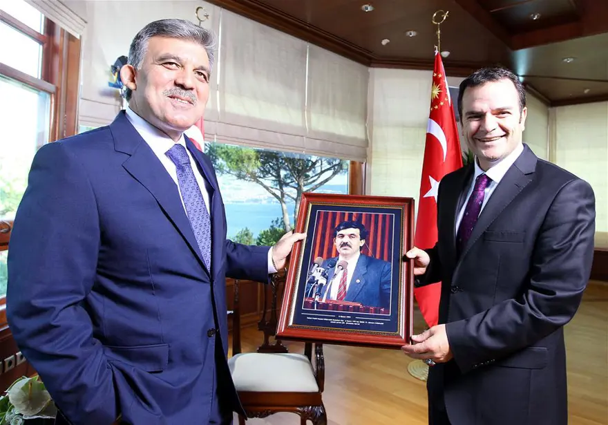 Köşkteki 4 yılını anlattı 1