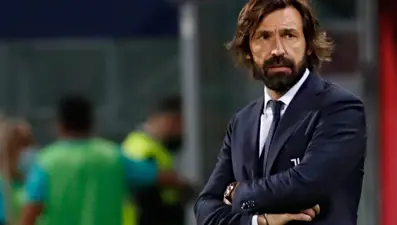 Karagümrük'ten ayrılan Andrea Pirlo yeşil sahalara dönüyor