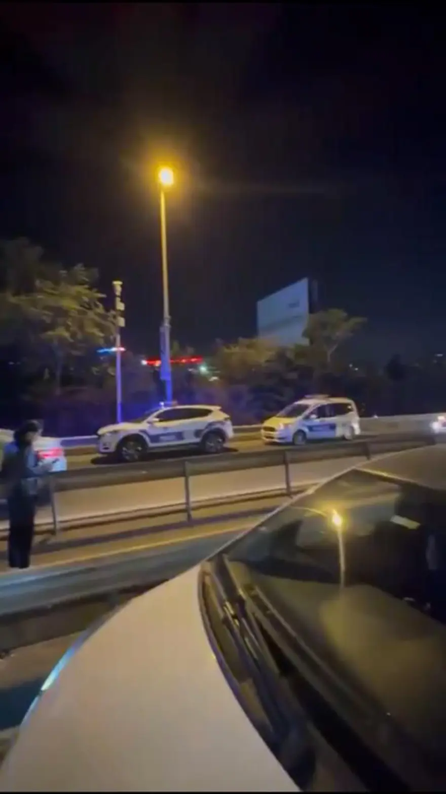 Haliç’te başlayan tartışma Mecidiyeköy’de kavgaya dönüştü |D-100’ün ortasında tekmeli yumruklu saldırı 6