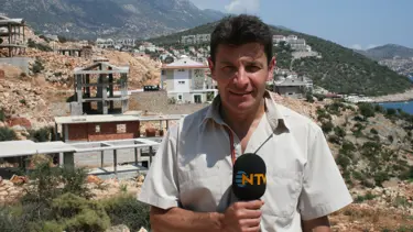 Bay Yeşil'i izleyin