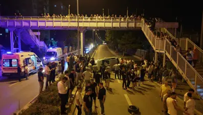 Kırıkkale'de feci kaza: Üst geçidin korkuluklarına çarptı