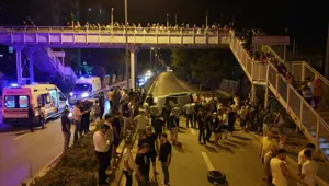 Kırıkkale'de feci kaza: Üst geçidin korkuluklarına çarptı