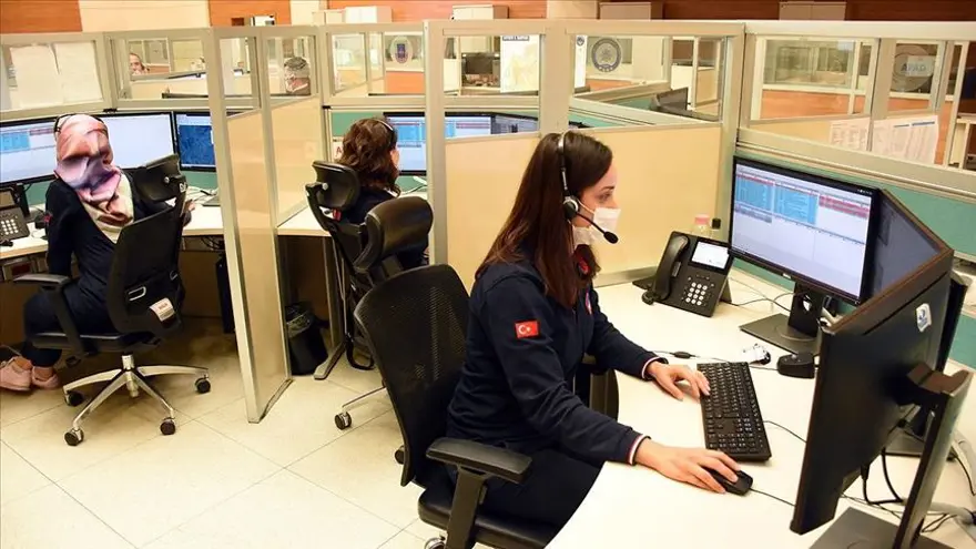 Görücüsü gelen de eşi küsen de 112’yi aradı: “Görücü gelmiş,ne diyeyim?” 5