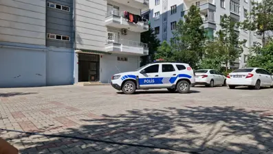 Barışmaya çağırdıkları damadı vurdular