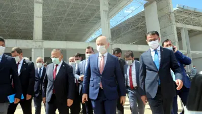 Tokat-Niksar yolu inşaatı sürüyor (Ulaştırma Bakanı, son durumu NTV'ye anlattı)