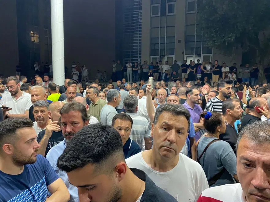 ERDOĞAN VE BAHÇELİ'DEN ÖZEL'E TELEFON 8