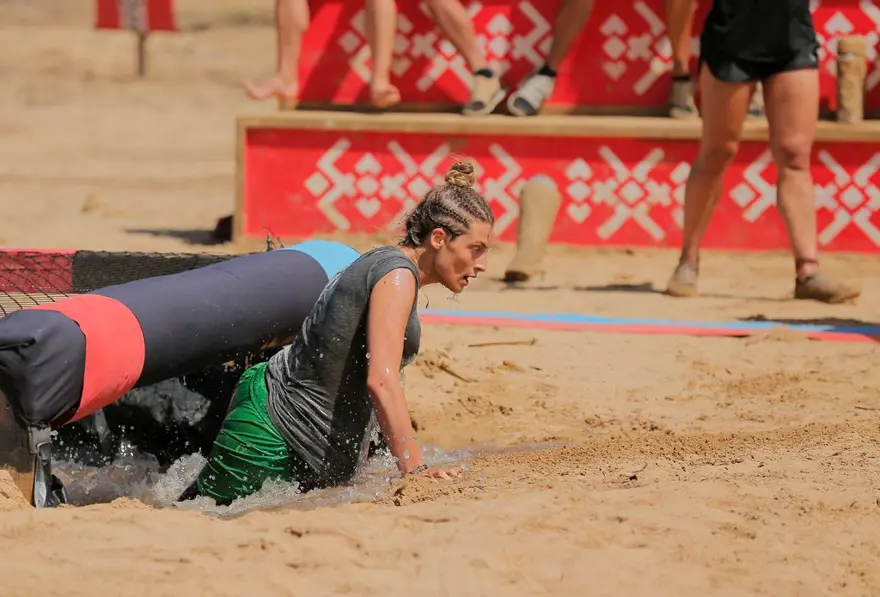 Survivor Yağmur kaç yaşında, asıl mesleği nedir? (Yağmur Banda kimdir?) 6