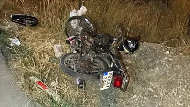 Metrelerce sürüklenip şarampole devrildi