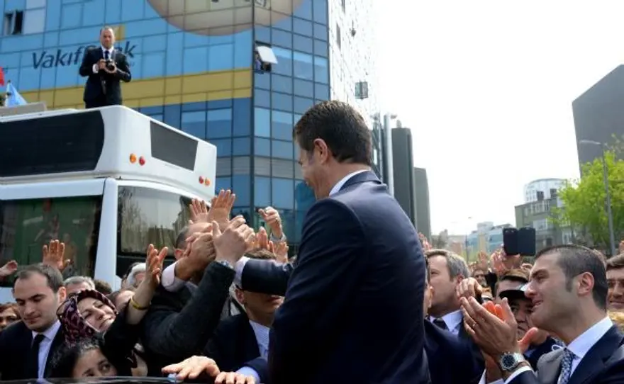 CHP reklamındaki teyze gözyaşlarına hakim olamadı 19