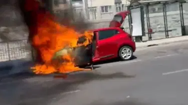 Seyir halindeyken alev aldı