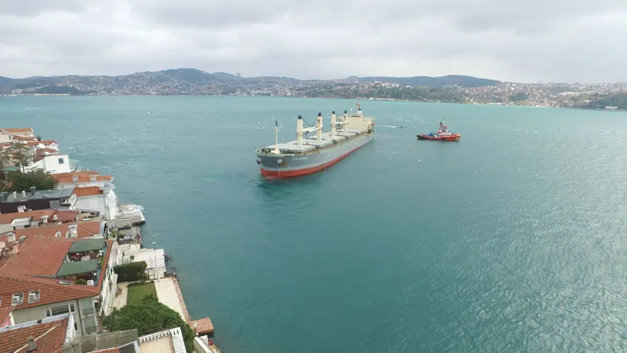 Karaya oturan gemi bugün de kurtarılamadı 17 Karaya oturan gemi bugün de kurtarılamadı 17