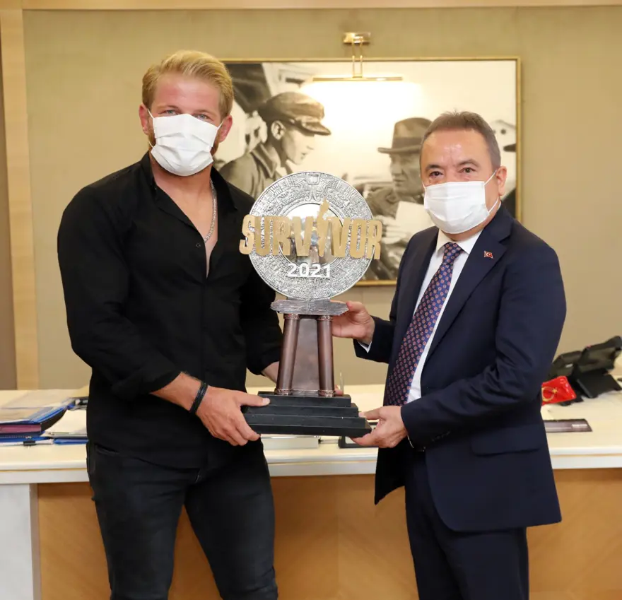 Survivor 2021 şampiyonu İsmail Balaban Antalya'da 
