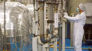 'Atom bombası için İran'a 1 yıl yeter'