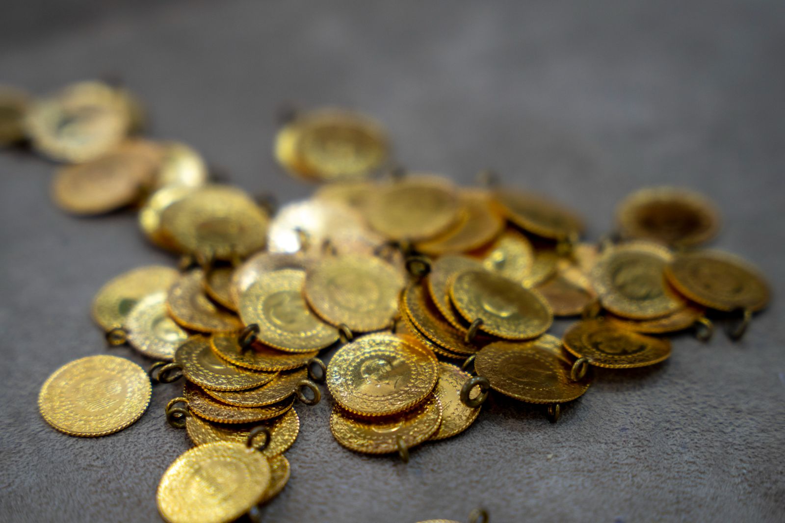 Altın fiyatları ne kadar? Gram altın kaç lira? 4 Ekim 2024 altın kuru fiyatları