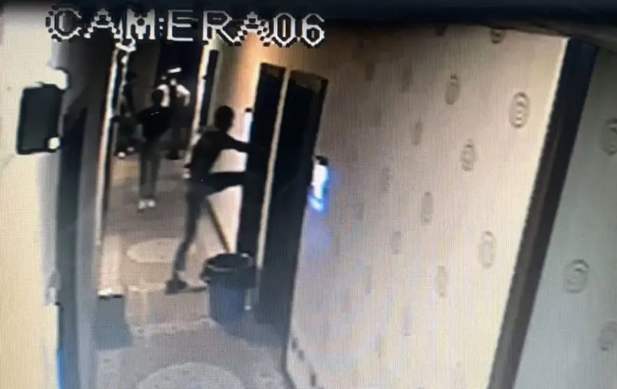 KAPILAR TEKMELENDİ 2