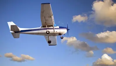 Avusturya'da küçük uçak ormana çakıldı: 4 ölü