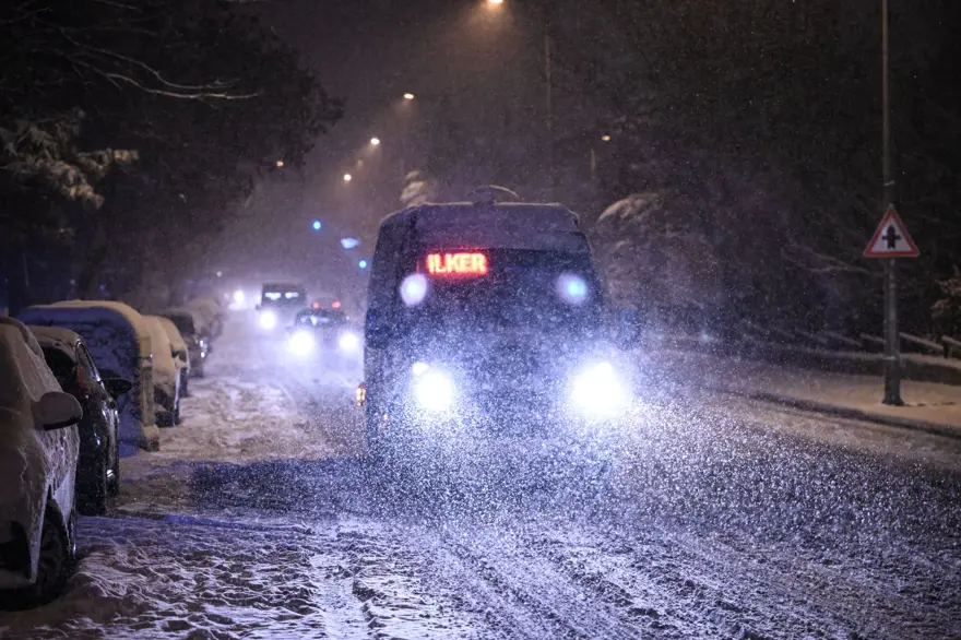 Ankara beyaza büründü, sırada İstanbul var 13 Ankara beyaza büründü, sırada İstanbul var 13