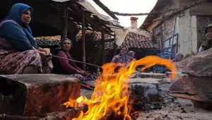 Paranın geçmediği gelenek: Kış için imece usulü hazırlık