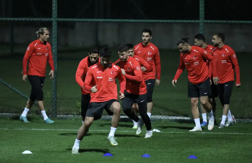 A Milli Futbol Takımı'nda Almanya ve Galler hazırlığı: Tek eksik Hakan Çalhanoğlu 3