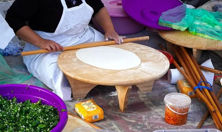 Hamuruna 1 kaşık ekleyince yırtılmayan yufkalar elde ediliyor: Yufkacıların gizli tarifi 2